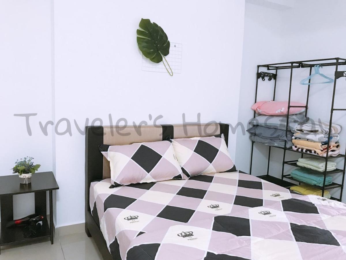 Traveler'S Homestay 旅人窝@ The Venus Sitiawan Kampong Lumut Kiri Exterior photo
